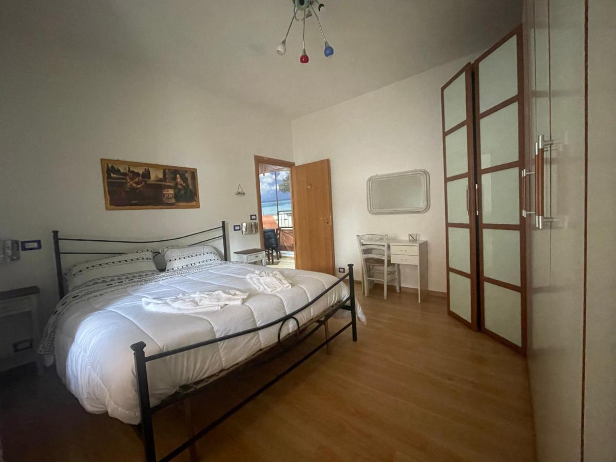 דירות פאסואוסקורו Casa Di Roberta מראה חיצוני תמונה